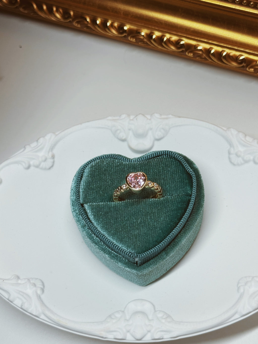 Heart shape Love Gold Ring